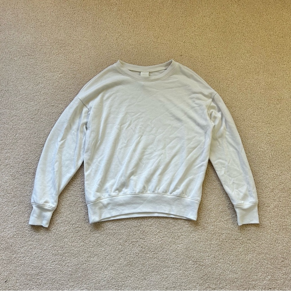 H&M White Crewneck Sweatshirt